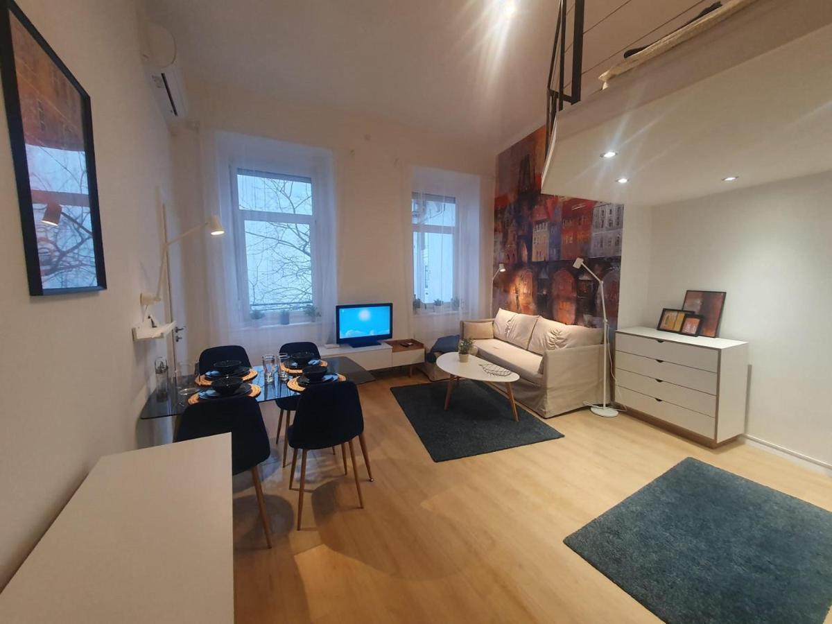 Petofi Apartment With Air Condition Budapest Luaran gambar